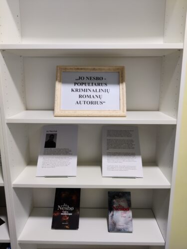 Literatūros paroda "Jo Nesbo - populiarus kriminalinių romanų autorius"